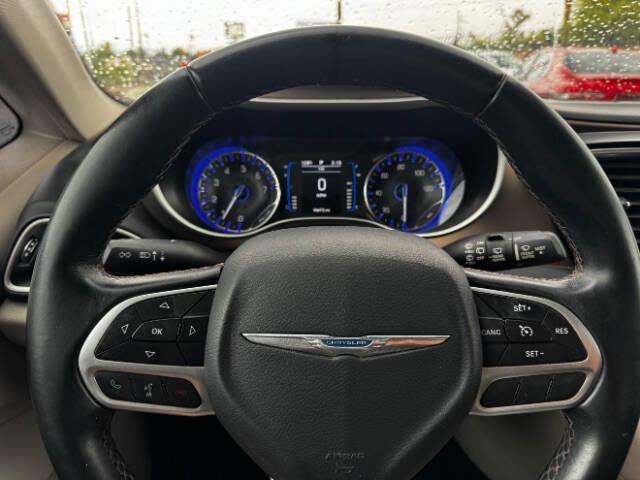 2017 Chrysler Pacifica Touring-L