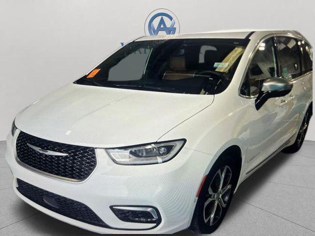 2025 Chrysler Pacifica Pinnacle