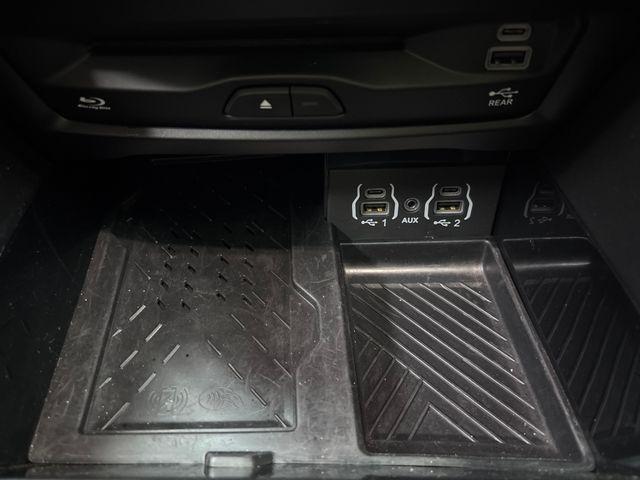 2025 Chrysler Pacifica Pinnacle