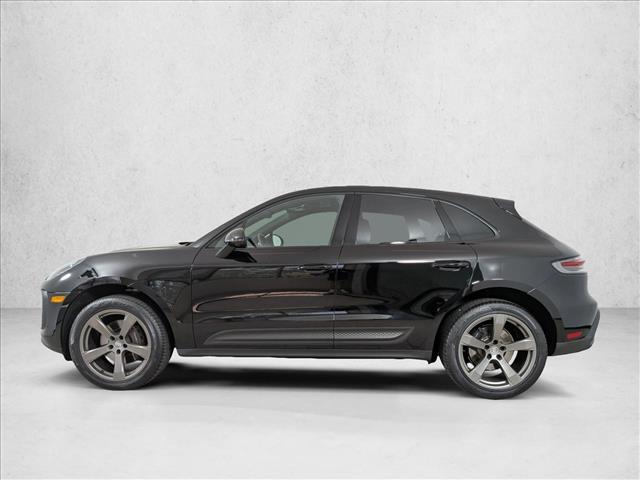 2026 Porsche Macan AWD