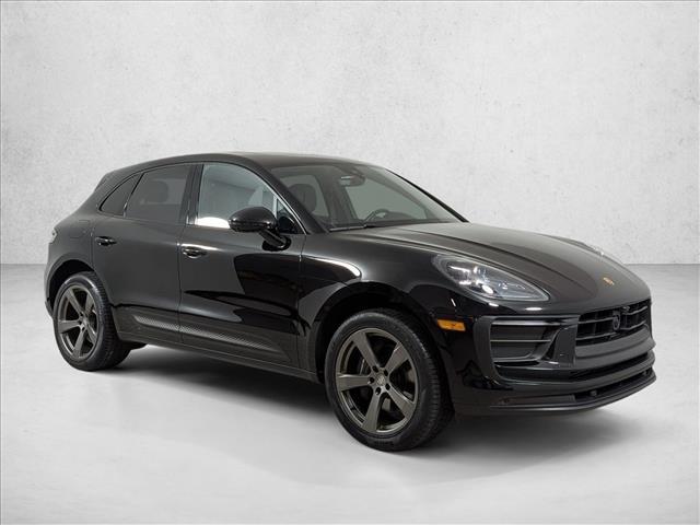 2026 Porsche Macan AWD