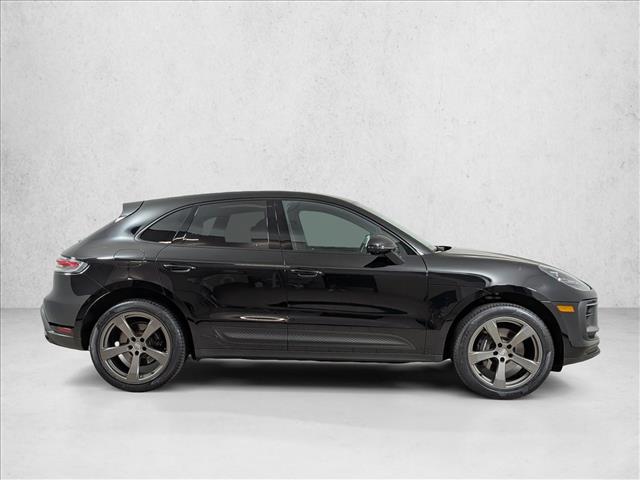 2026 Porsche Macan AWD
