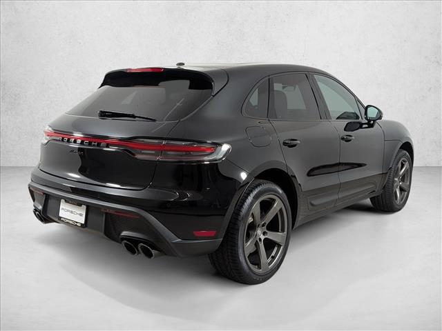 2026 Porsche Macan AWD