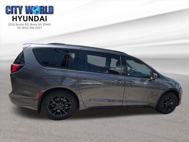 2020 Chrysler Pacifica AWD Launch Edition