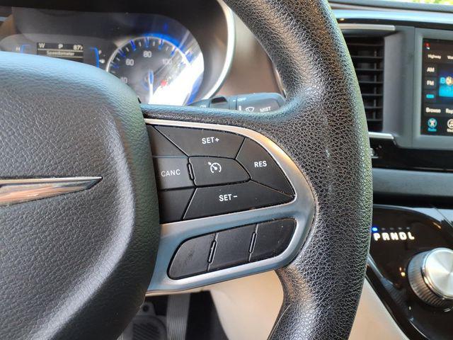 2020 Chrysler Voyager LXI