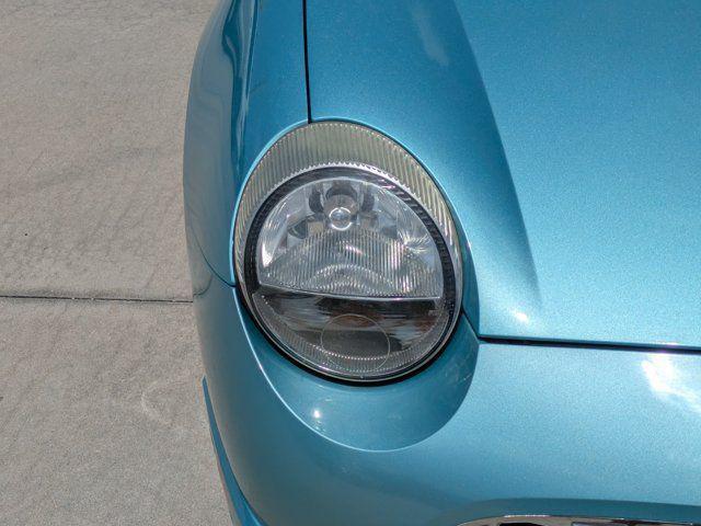 2002 Ford Thunderbird Base