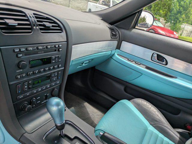 2002 Ford Thunderbird Base