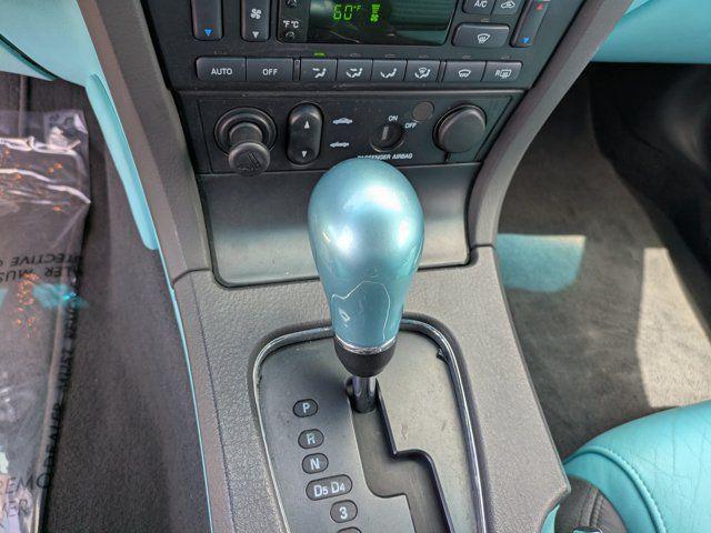 2002 Ford Thunderbird Base