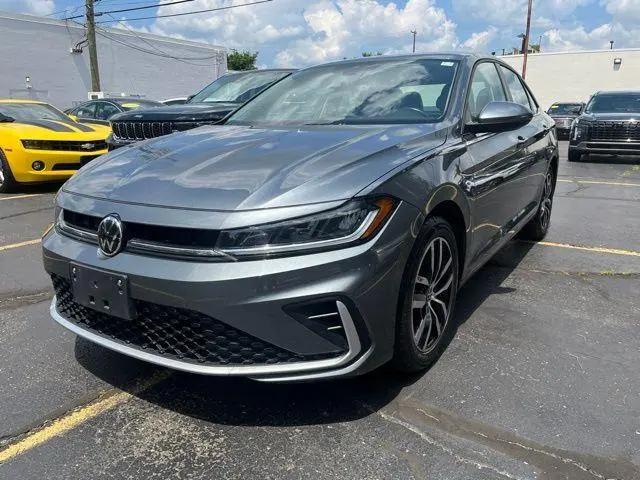 2025 Volkswagen Jetta 1.5T SE for sale in Livonia, MI