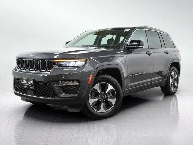 2023 Jeep Grand Cherokee Base for sale in Burnsville, MN