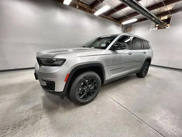 2024 Jeep Grand Cherokee L Altitude 4x4 for sale in RHINELANDER, WI