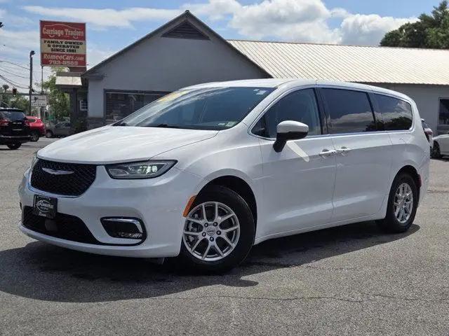 2023 Chrysler Pacifica Touring L for sale in S.Glens Falls, NY