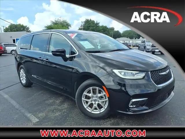 2024 Chrysler Pacifica Touring L for sale in Greensburg, IN