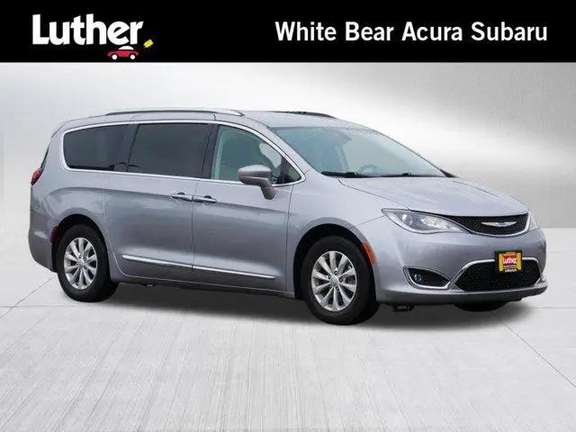 2019 Chrysler Pacifica Touring L for sale in Vadnais Heights, MN