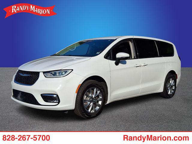 2023 Chrysler Pacifica Touring L AWD for sale in Hickory, NC