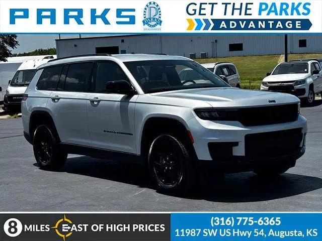 2024 Jeep Grand Cherokee L Altitude 4x4 for sale in Augusta, KS