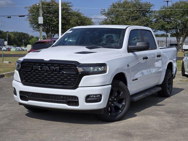 2026 RAM Ram 1500 RAM 1500 EXPRESS CREW CAB 4X4 57 BOX