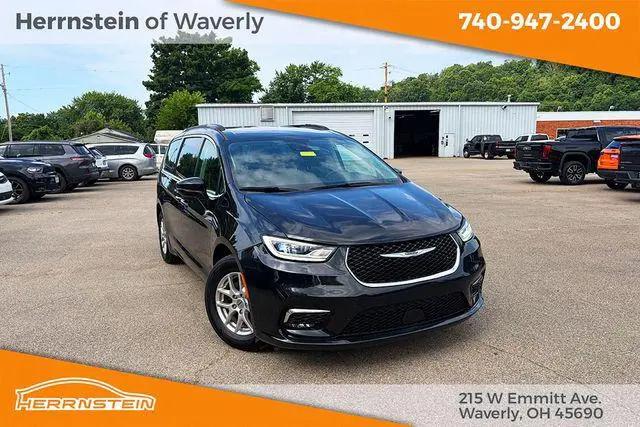 2022 Chrysler Pacifica Touring L for sale near Waverly, OH