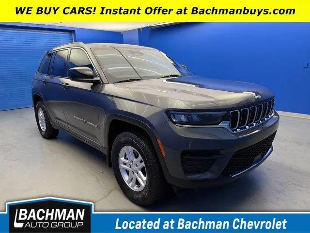 2024 Jeep Grand Cherokee Laredo 4x4 for sale in Louisville, KY