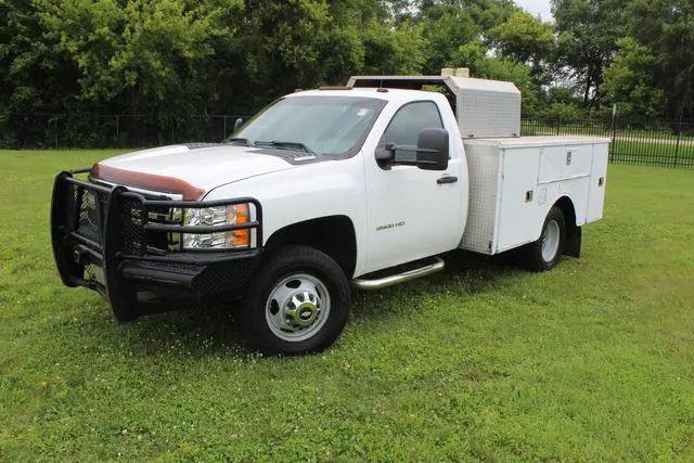 2011 Chevrolet Silverado 3500HD Work Truck for sale in Roscoe, IL