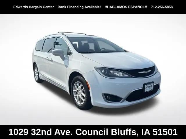 2020 Chrysler Pacifica Touring L for sale in Council Bluffs, IA