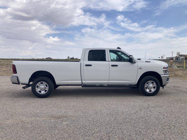 2026 RAM Ram 3500 RAM 3500 TRADESMAN CREW CAB 4X4 8 BOX