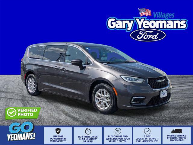 2023 Chrysler Pacifica Touring L for sale in Ocala, FL