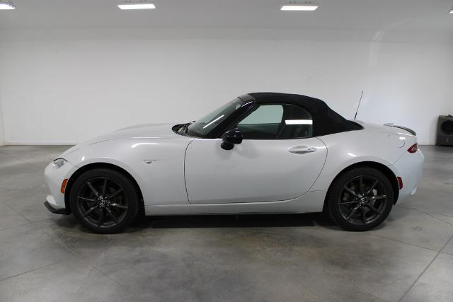 2016 Mazda MX-5 Club