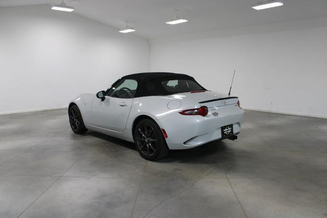 2016 Mazda MX-5 Club
