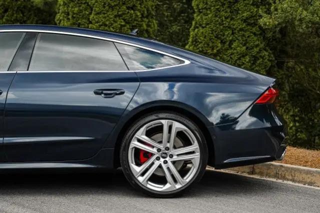2023 Audi S7 Premium Plus TFSI quattro Tiptronic