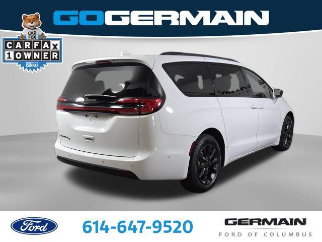 2021 Chrysler Pacifica Touring L