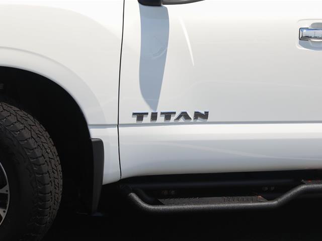2021 Nissan Titan Crew Cab SV 4x4