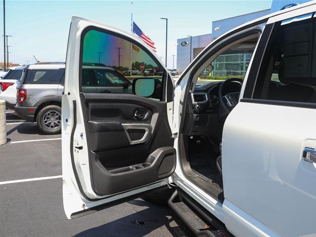2021 Nissan Titan Crew Cab SV 4x4