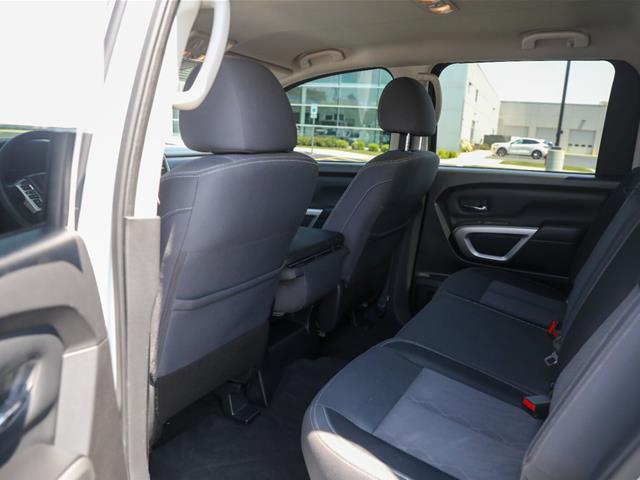 2021 Nissan Titan Crew Cab SV 4x4