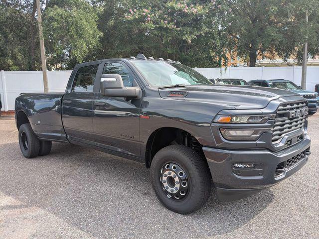 2026 RAM 3500 RAM 3500 BIG HORN CREW CAB 4X4 8 BOX