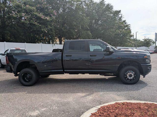2026 RAM 3500 RAM 3500 BIG HORN CREW CAB 4X4 8 BOX