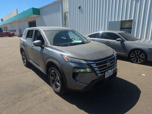2025 Nissan Rogue SV FWD for sale in Selma, CA