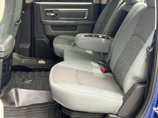 2017 Ram 1500 Big Horn Crew Cab 4x4 5'7" Box