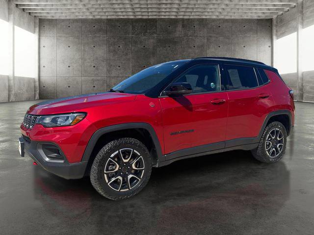 2025 Jeep Compass Trailhawk 4x4 for sale in Oskaloosa, IA