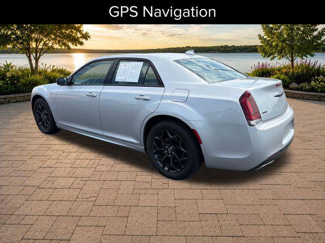 2021 Chrysler 300 Touring L AWD