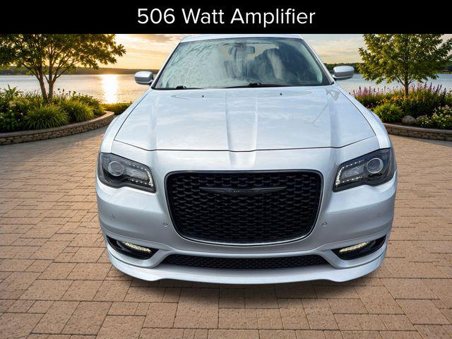 2021 Chrysler 300 Touring L AWD