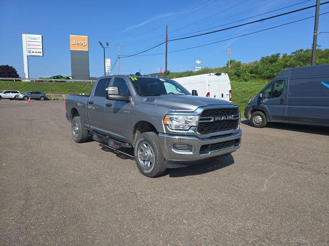 2024 RAM 2500 Tradesman Crew Cab 4x4 64 Box 2024 RAM 2500 Tradesman Crew Cab 4x4 64 Box