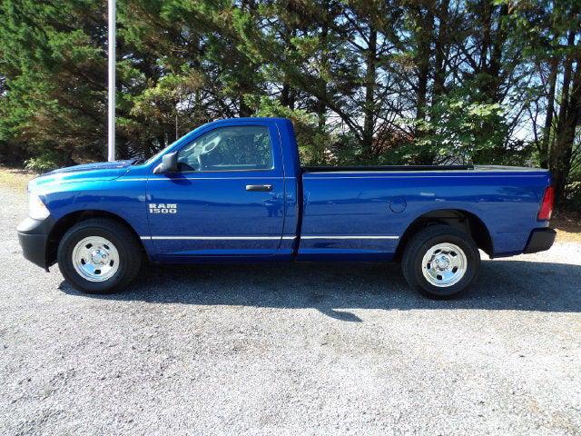 2017 RAM 1500 Tradesman Regular Cab 4x2 8 Box