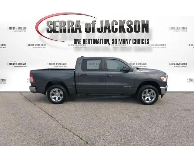 2022 Ram 1500 Big Horn Crew Cab 4x4 57 Box