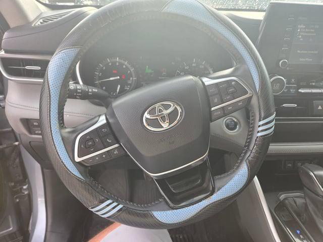 2021 Toyota Highlander XLE 2021 Toyota Highlander XLE