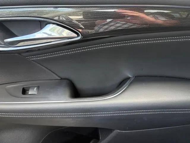 2022 Buick Envision FWD Preferred