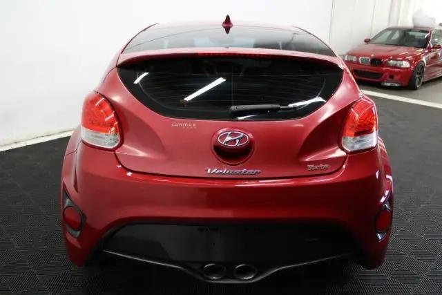 2013 Hyundai Veloster Turbo w/Black