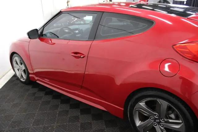 2013 Hyundai Veloster Turbo w/Black