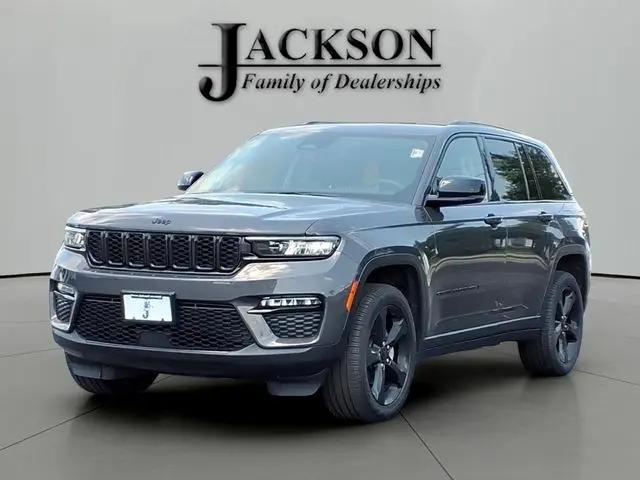 2023 Jeep Grand Cherokee Limited 4x4 for sale in Sullivan, IL