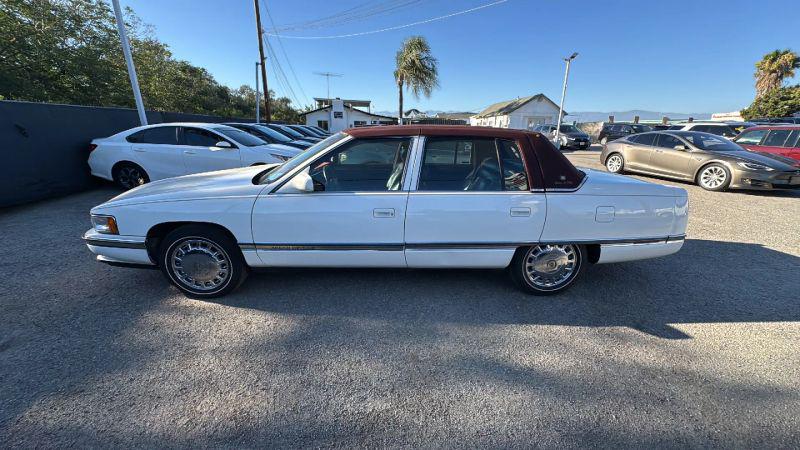 1996 Cadillac DeVille Base